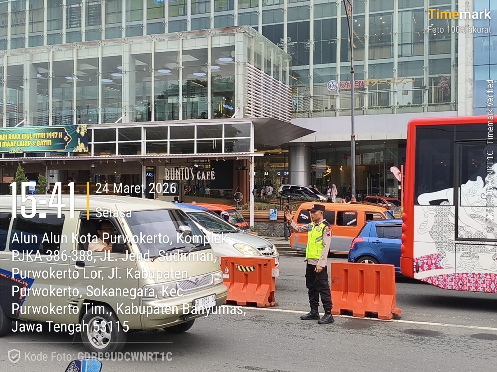 Polresta Banyumas Monitoring Pusat Perbelanjaan Saat Libur Lebaran, Pengunjung Diminta Waspada Barang Bawaan